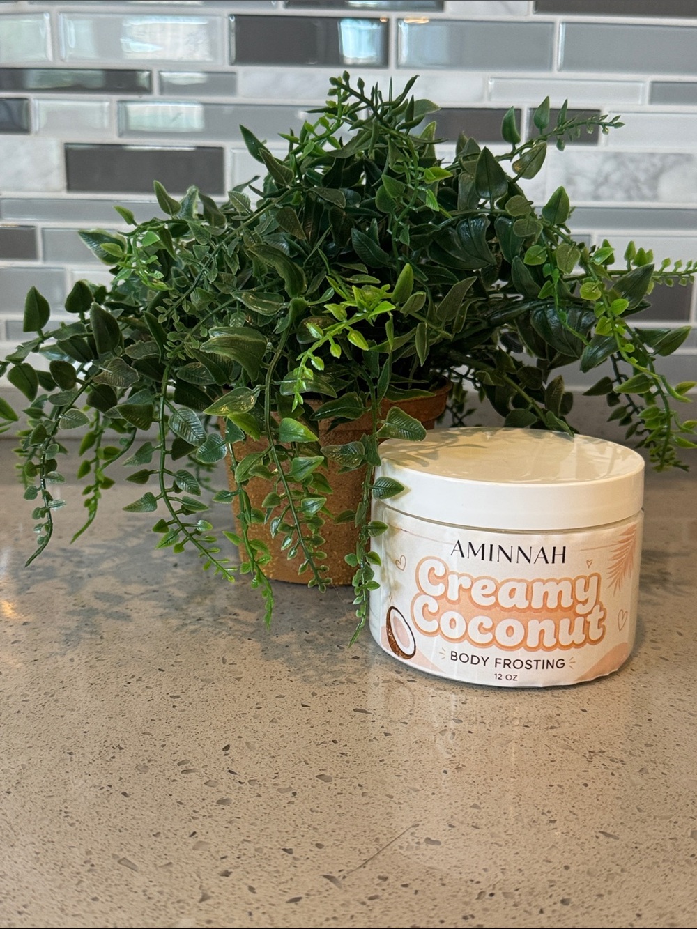 AMINNAH - CREAMY COCONUT BODY FROSTING